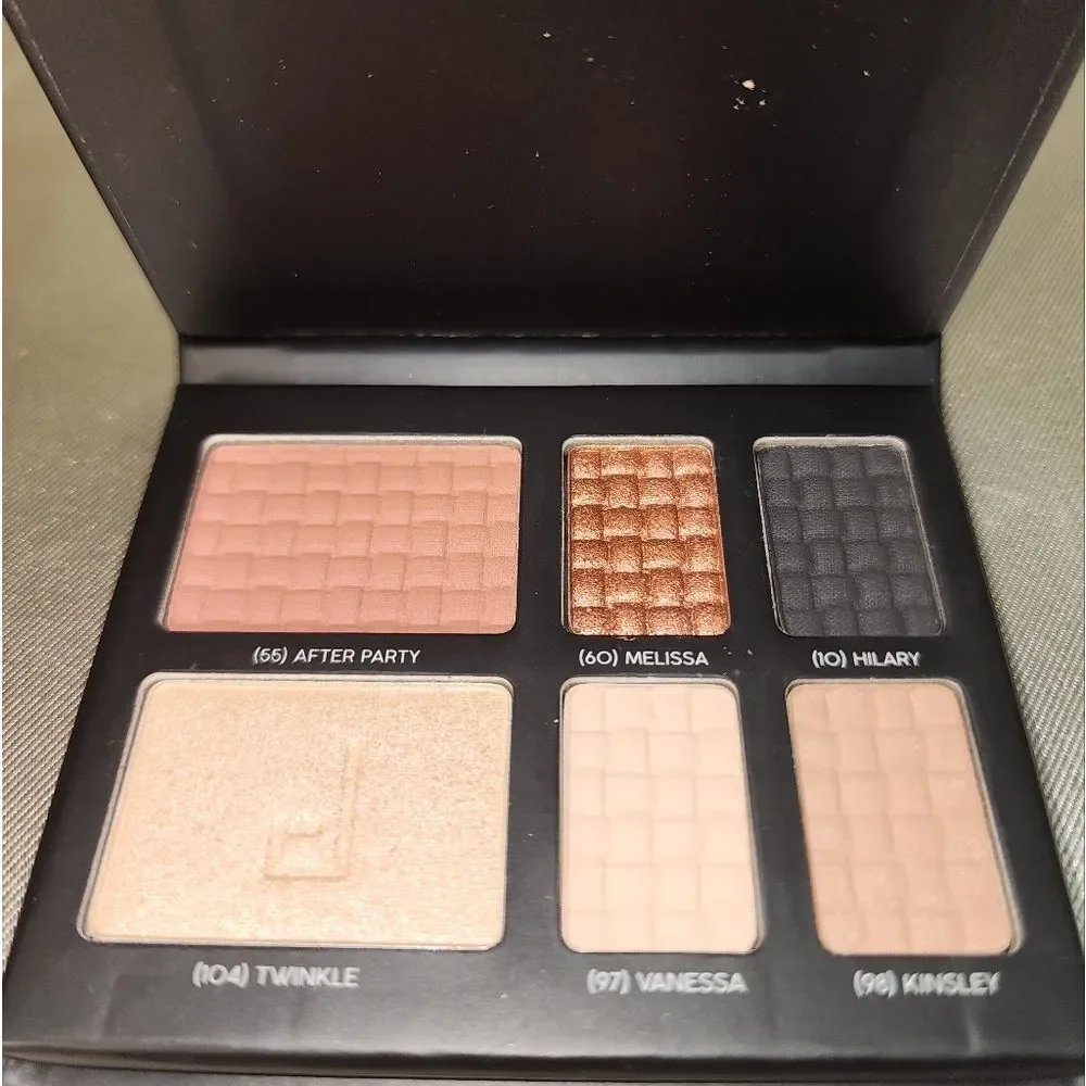 New Doucce On The Go Palette